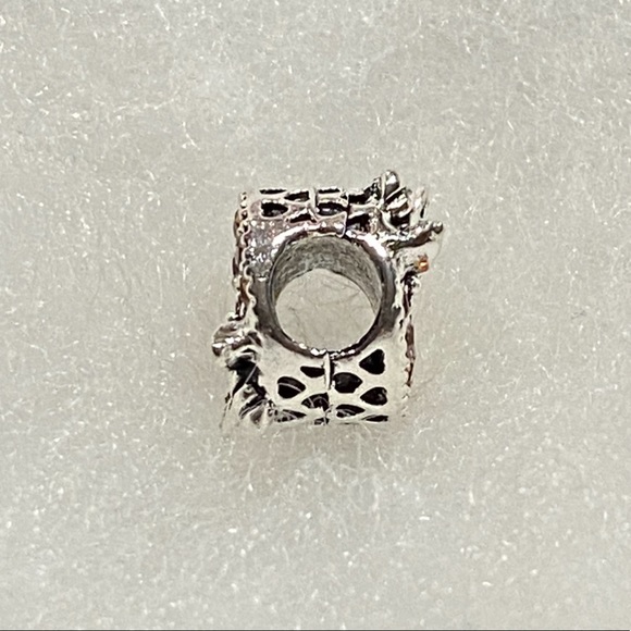 NEW•Silver Bee HoneyComb DIY charm - Picture 4 of 5
